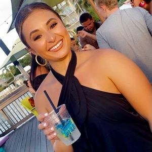 Meet your Posher, Ariel